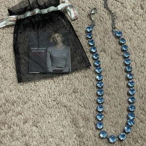 Sabika blue choker